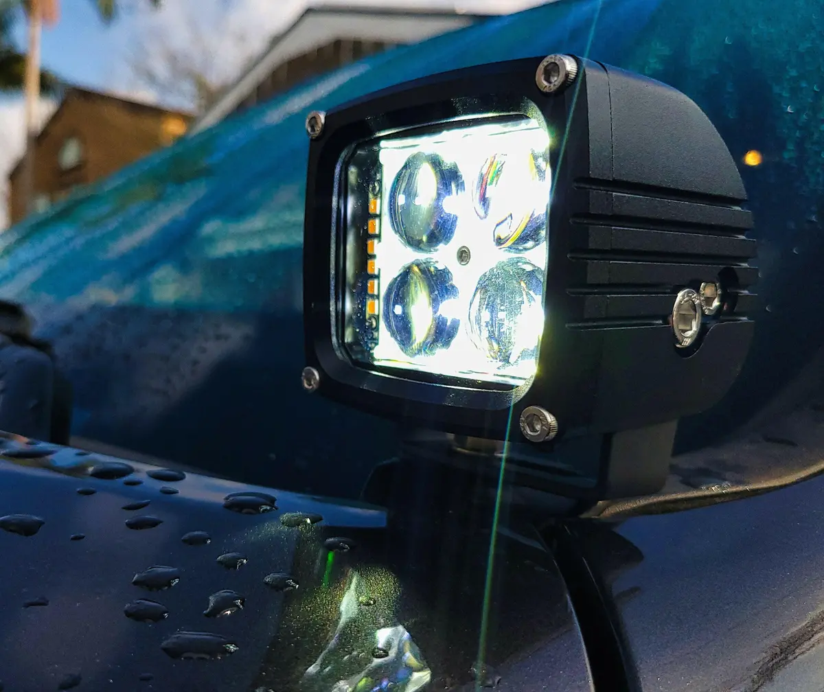2025+ Ram 2500/3500 Ditch Lights 1