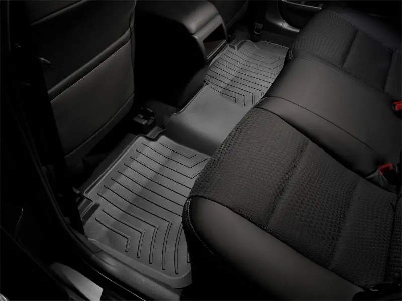 Wt Floorliner Rear Floor Mat – Black Heavy-Duty Thermoplastic 1