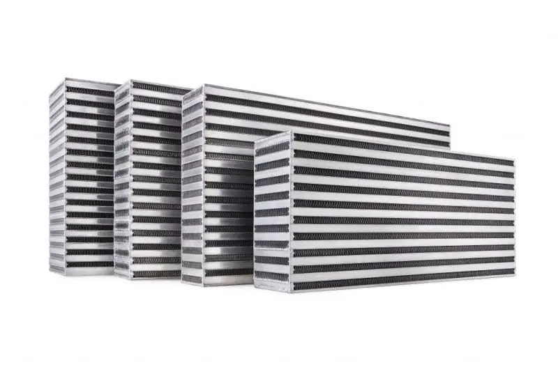 Garrett Air-To-Air Intercooler Core – 21.0 X 5.4 X 5.3 Inches, Rated For 600 Hp, Compatible With Mustang Platforms 1